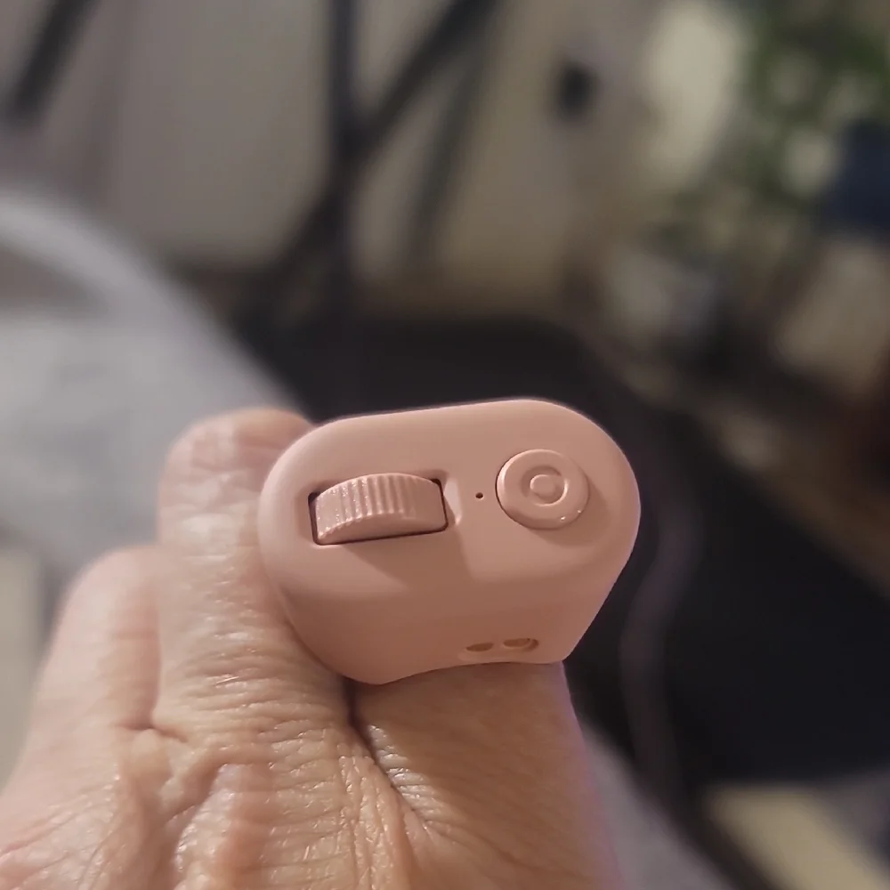 Pink TikTok Scrolling Ring & Kindle App Page Turner